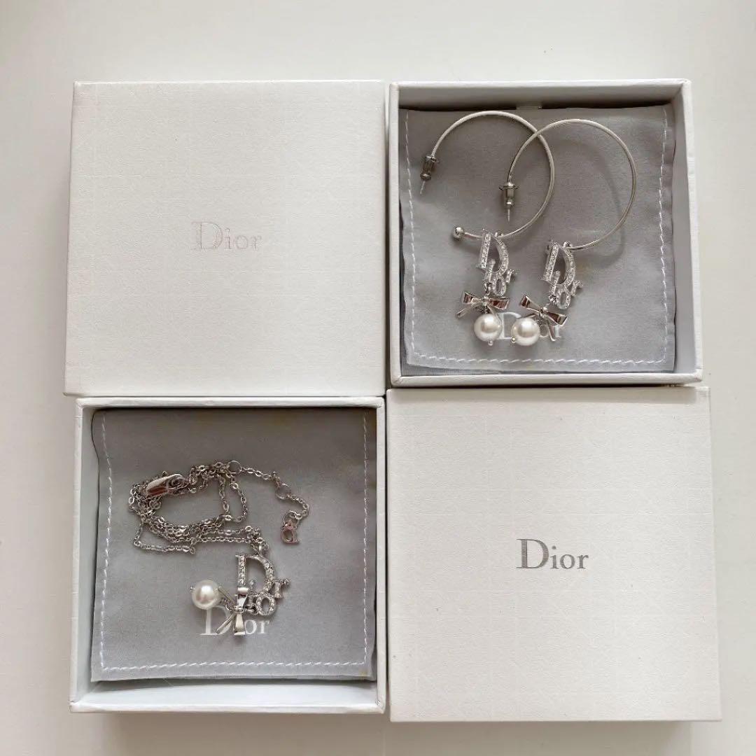 39%割引グレイ系『2年保証』 ※n様専用ページ 正規品 Dior ディオール ピアス ネックレス ピアス(両耳用) アクセサリーグレイ系-GATEWAYCHINESE.COM 39%割引グレイ系『2年保証』 ※n様専用ページ 正規品 Dior ディオール ピアス ネックレス ピアス(両耳用) アクセサリーグレイ系-GATEWAYCHINESE.COM