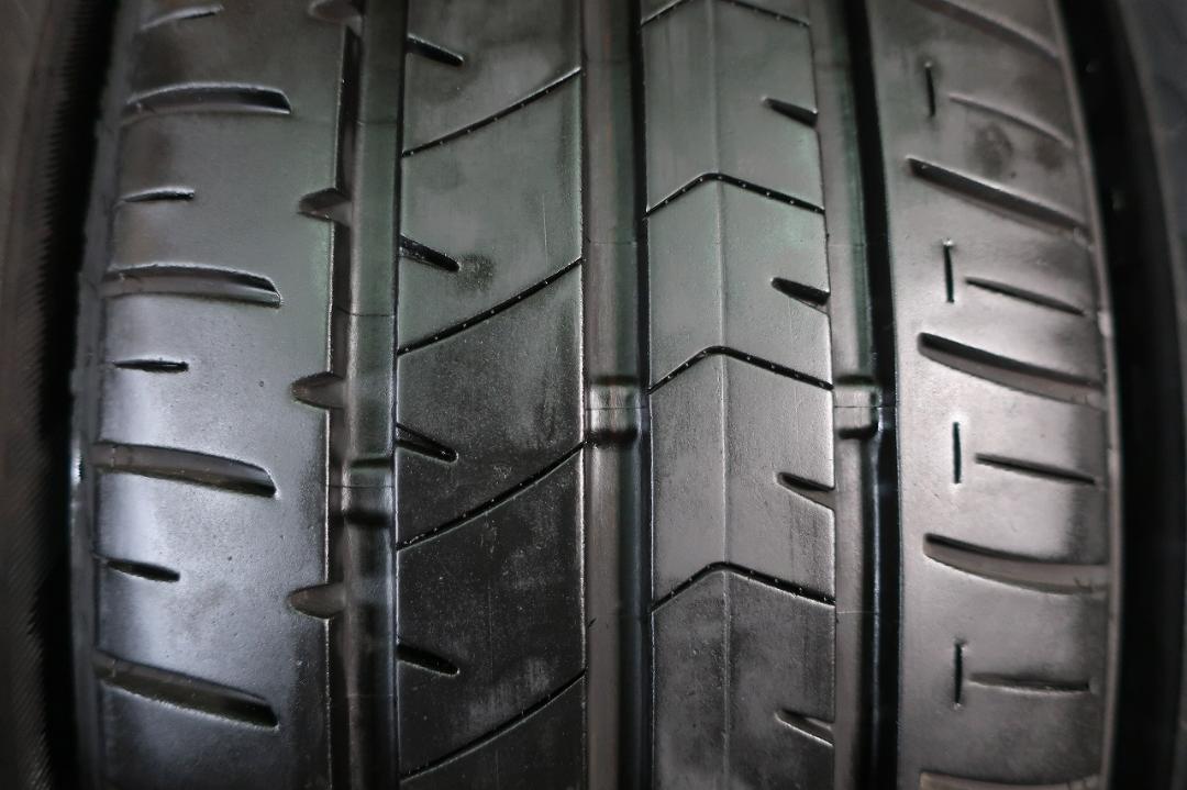 2021年製　ブリヂストン　エコピア　NH100RV　215/55R17　国産