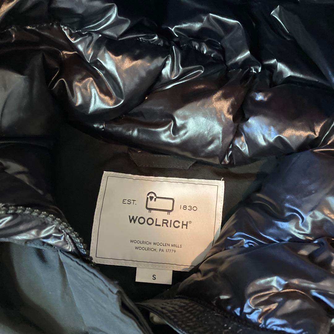 WOOLRICH フード付きダウンジャケット ブラック アークティックパーカーM WOOLRICH フード付きダウンジャケット ブラック アークティックパーカーM