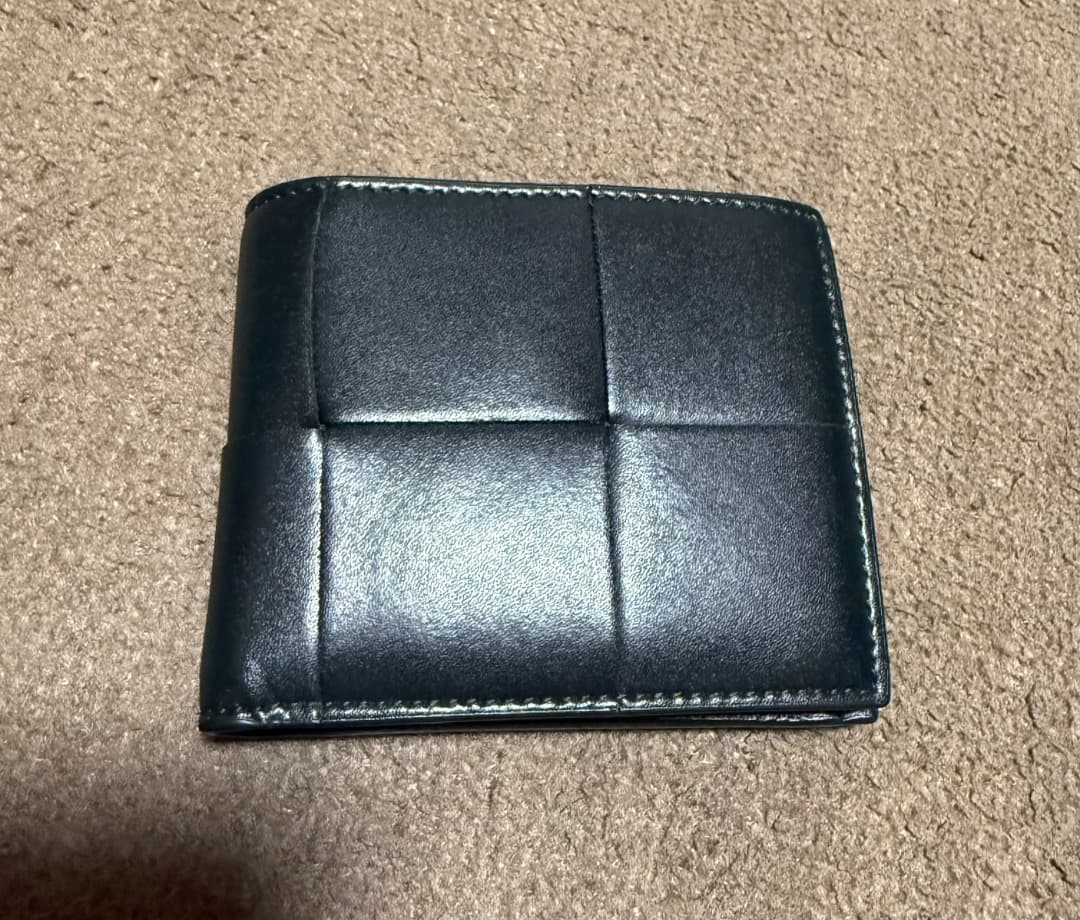 BOTTEGA VENETA ボッテガヴェネタ 二つ折り財布
