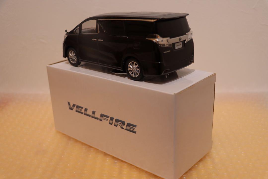 ヴェルファイア　カラーサンプルミニカー　非売品　バーニングブラック　色見本　茶箱