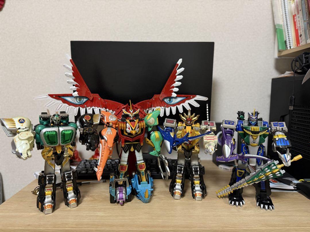 DX ガオレンジャー　ガオキング　ガオハンター　ガオマッスル　ガオイカロス