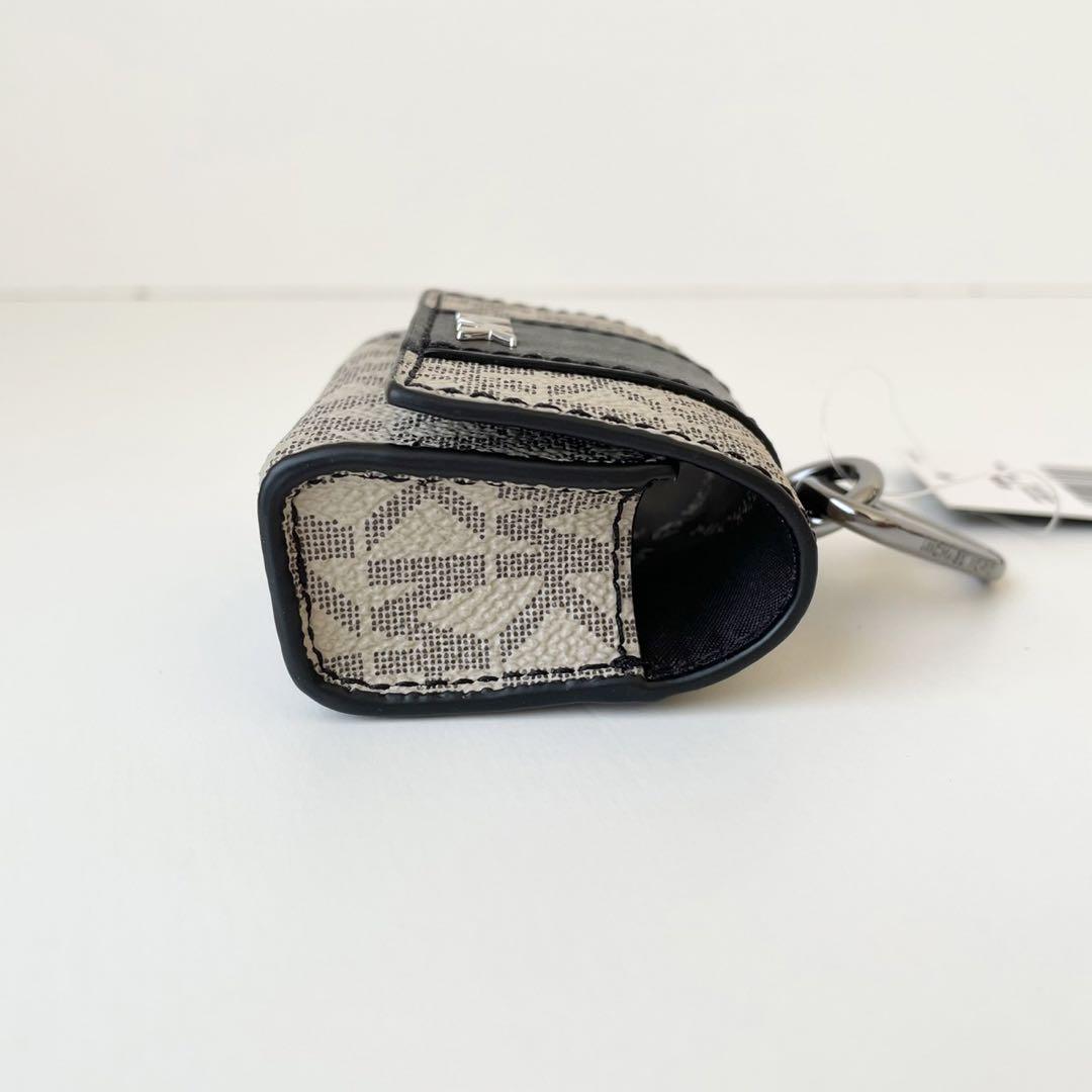 MICHAEL KORS 新品♡ Airpods エアーポッズ ケース MKロゴ