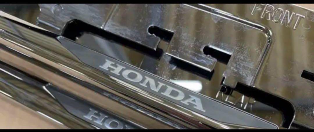 ホンダ　ライセンスフレーム　ダーククロームメッキ