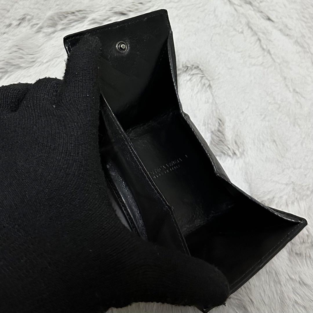 美品✨　BOTTEGA VENETA イントレチャート　小銭入れ　ブラック