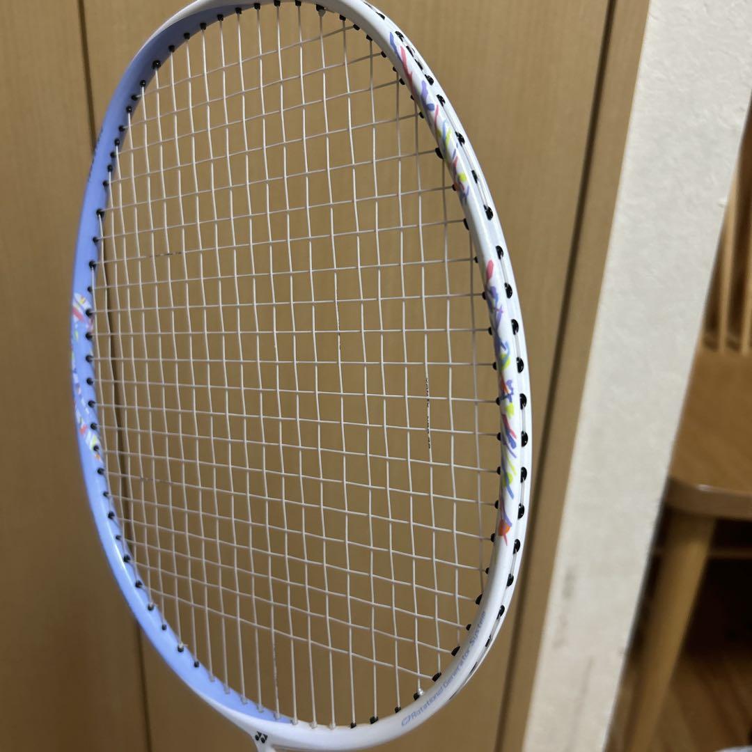 楽天市場】ヨネックス YONEX バドミントンラケット アストロクス
