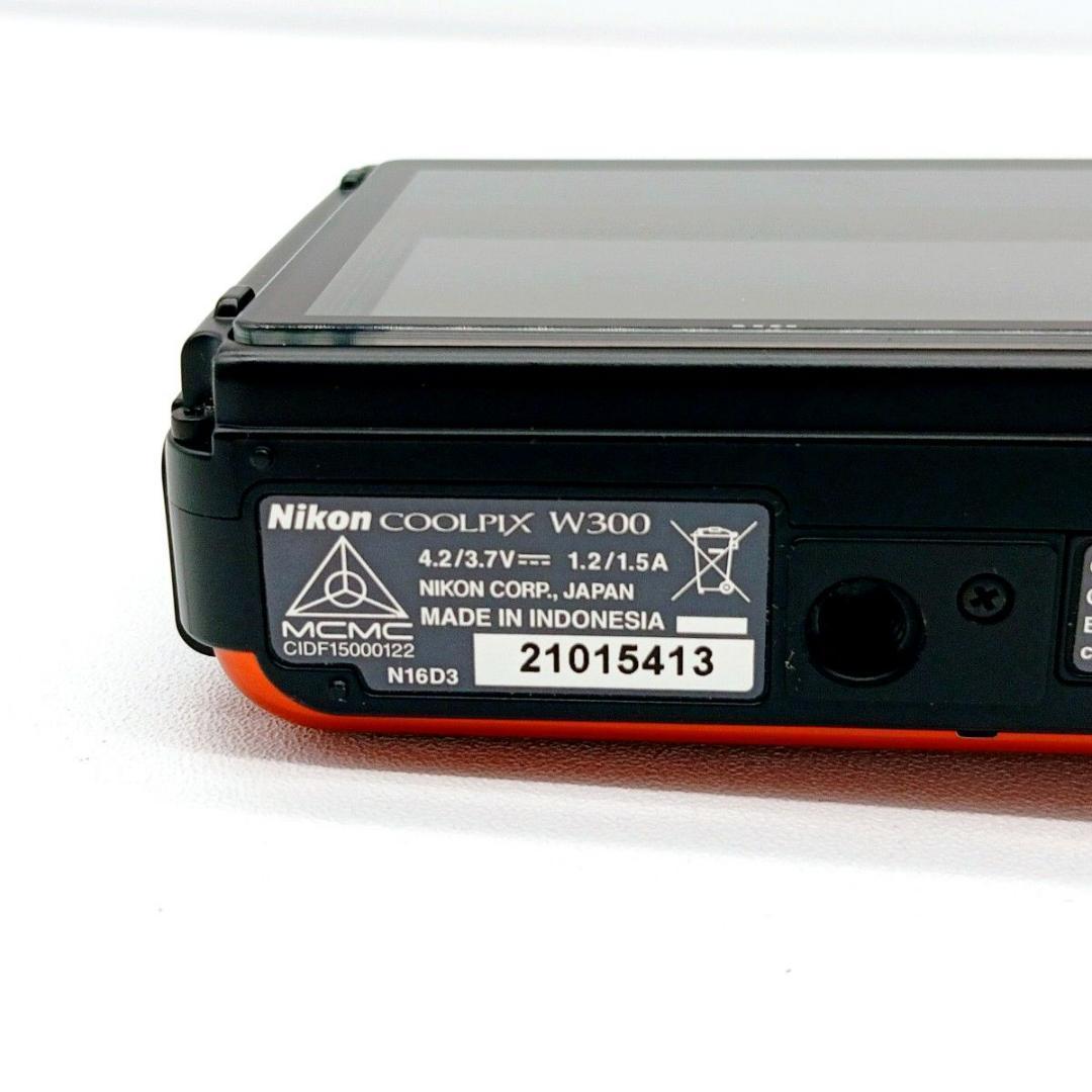 【極美品】ニコン クールピクス W300 Nikon coolpix 防水