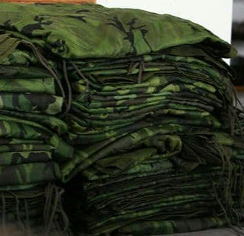 US Army Poncho Liner ERDL PatternMILITARY SURPLUS