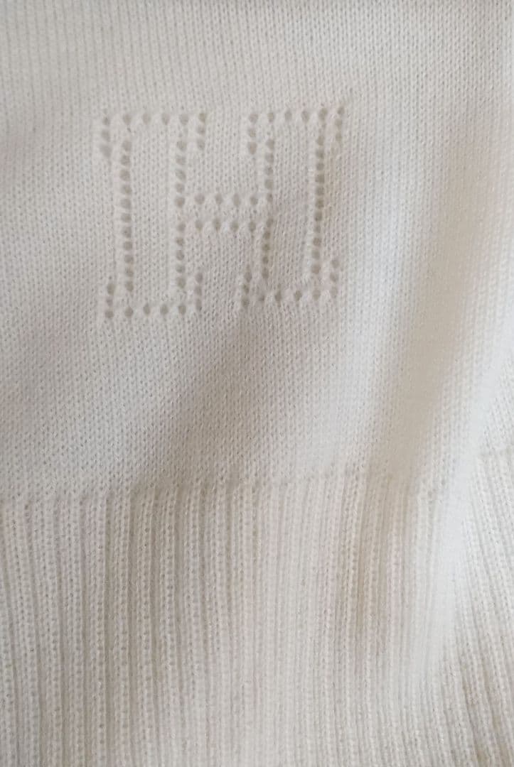 【新品未使用タグ付き】エルメス/カシミア100％アンサンブルセット/正規品