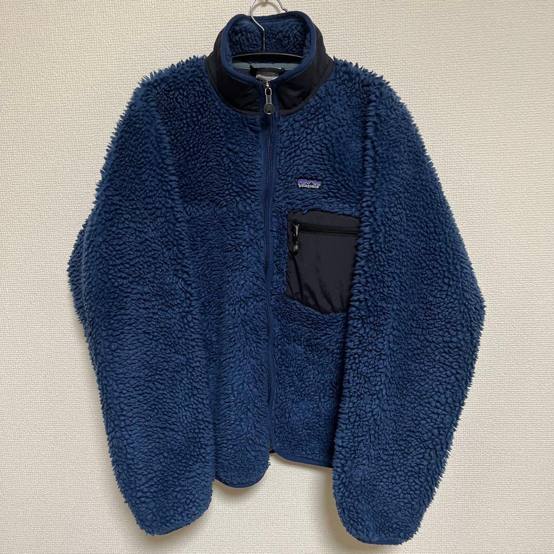 パタゴニア　クラシックレトロカーディガン　ネイビー