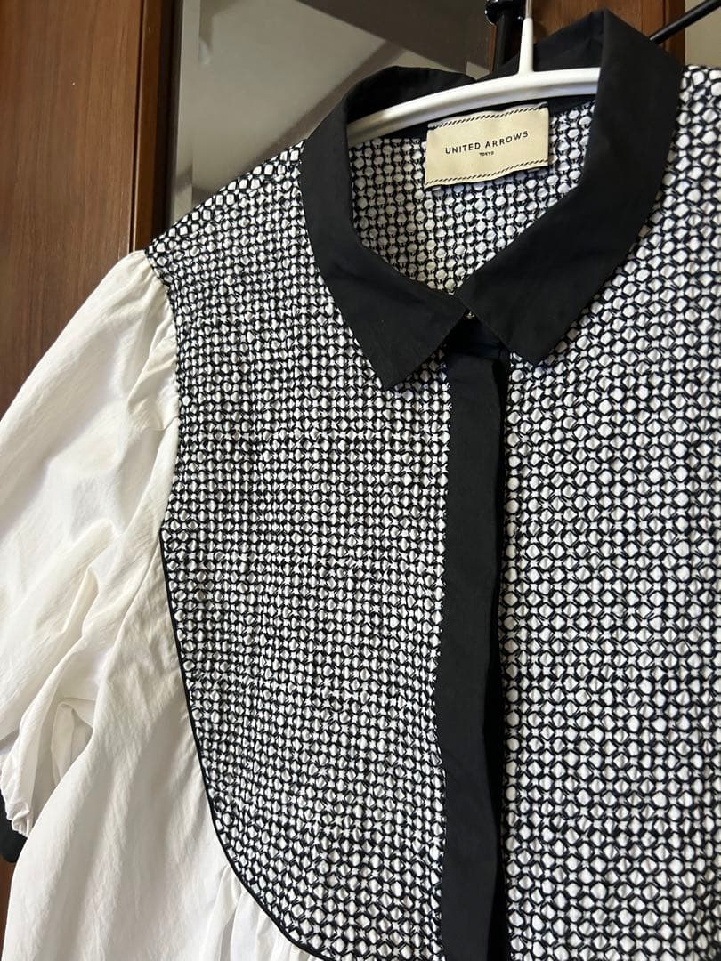 ユナイテッドアローズ＊エンブロイダリー コンビ ショートスリーブ ブラウス