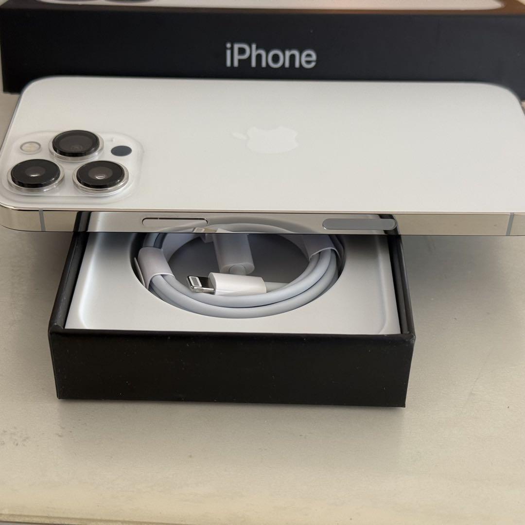 iPhone13ProMax 128GB シルバー　バッテリー100%