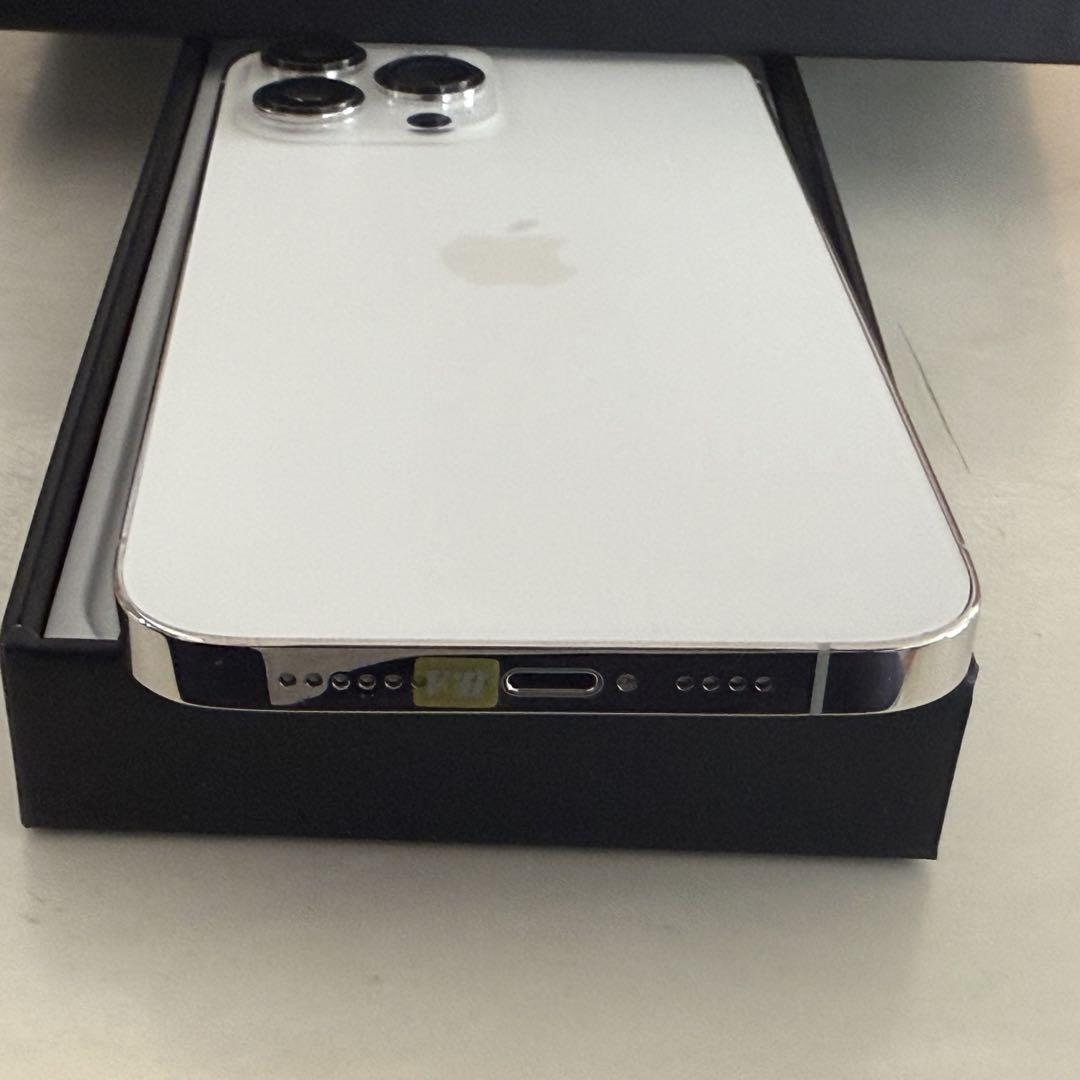 iPhone13ProMax 128GB シルバー　バッテリー100%