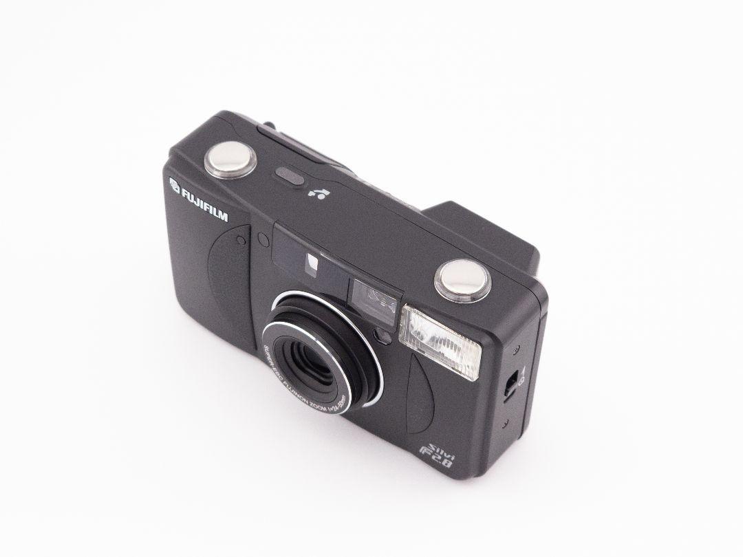 FUJIFILM Silvi F2.8 ブラック