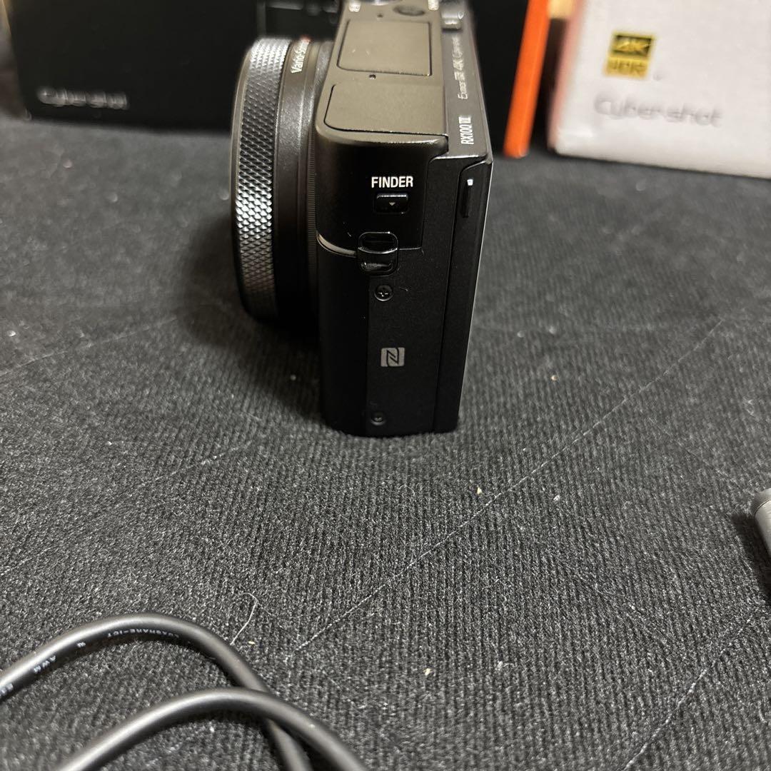 デジタルカメラ SONY RX100M7