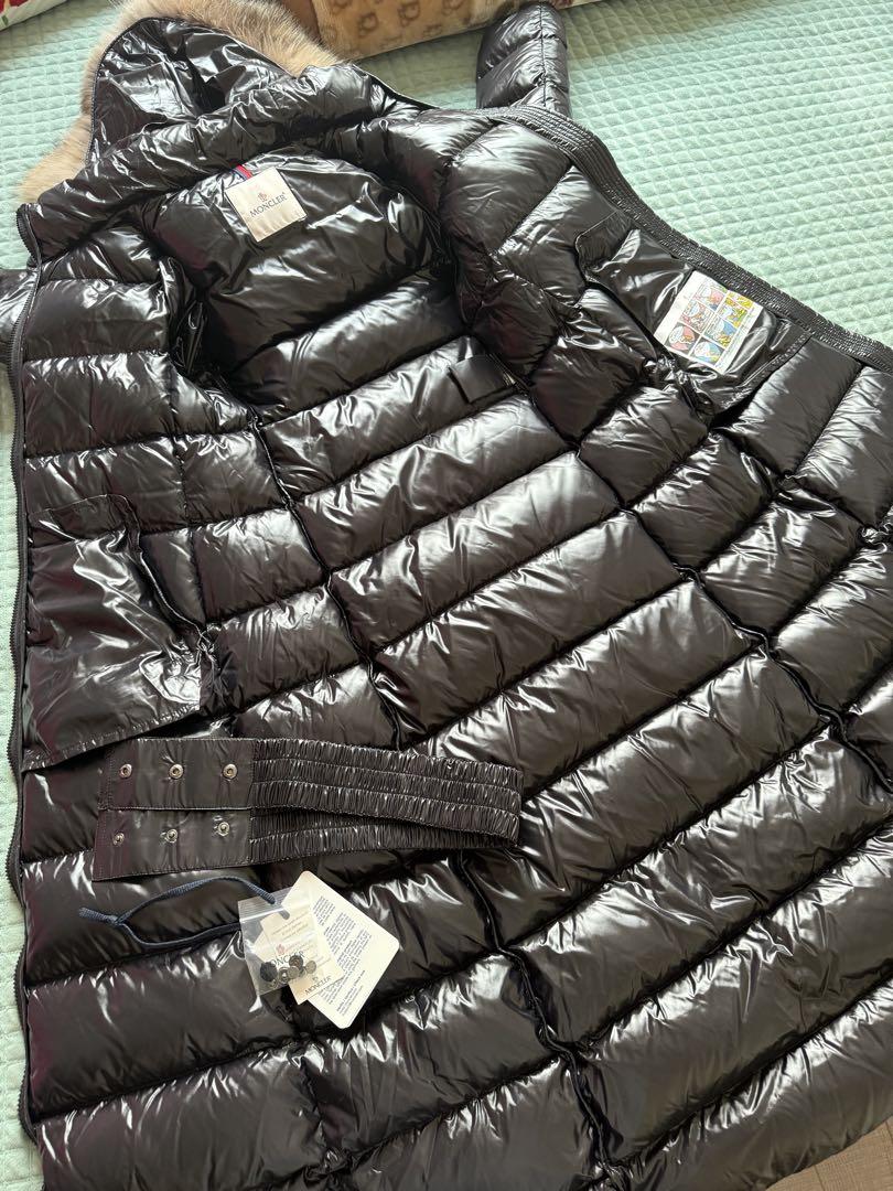モンクレール MONCLER