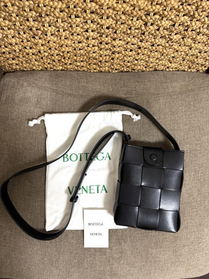 BOTTEGA VENETA ボッテガヴェネタ マキシイントレ ショルダーバッグ