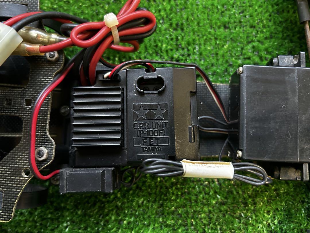 タミヤ　F102シャーシ？　メカ付き