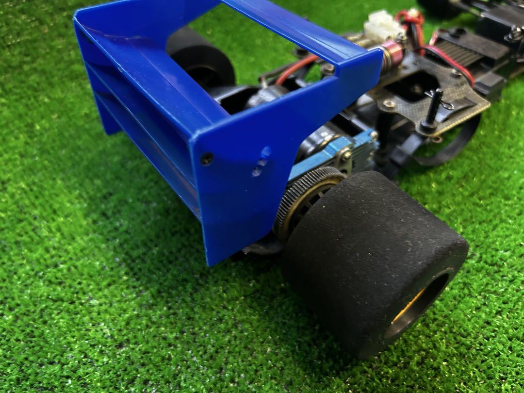 タミヤ　F102シャーシ？　メカ付き