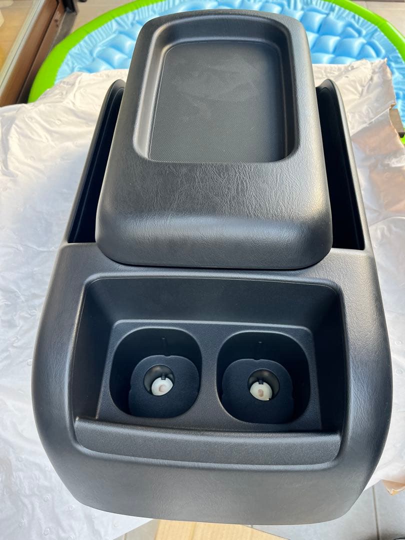 トヨタ ハイエース センターコンソール 58811-26080 BRIGHTFACE_UK