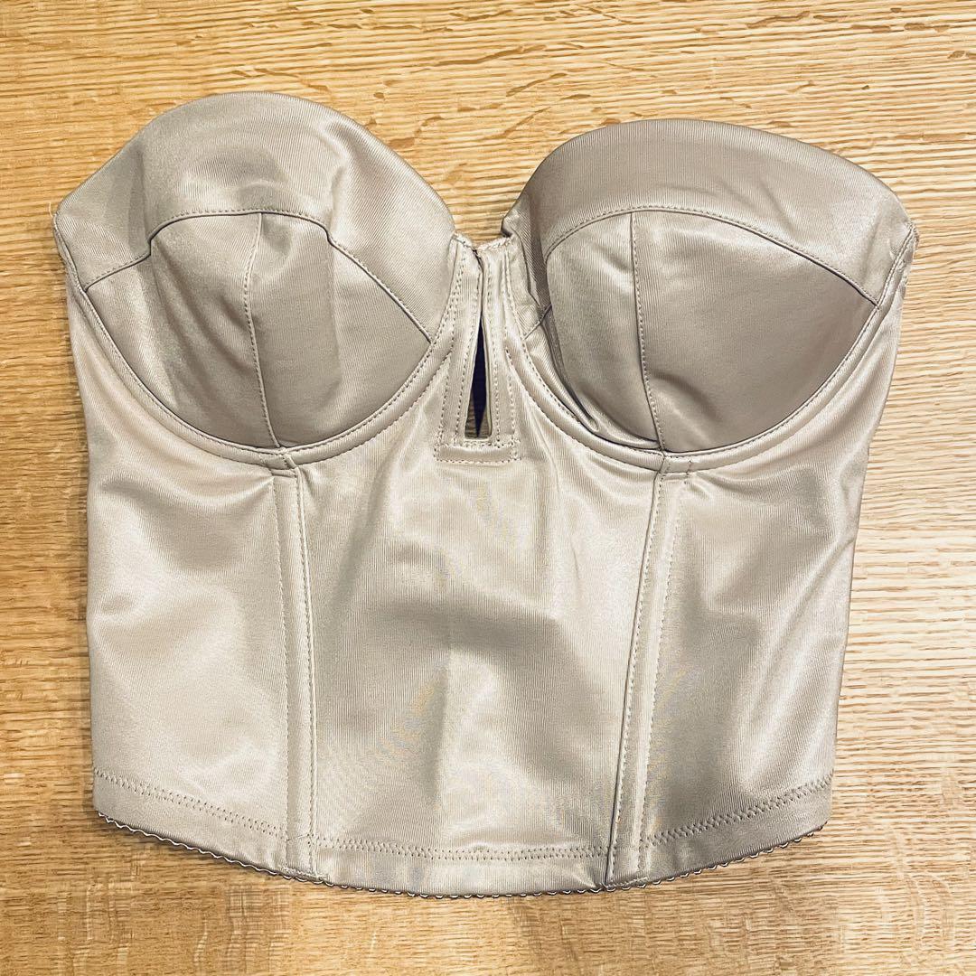 THE TREAT DRESSING ベージュ コルセット ビスチェ C70 TREAT DRESSING(トリートドレッシング)のブライダルインナー