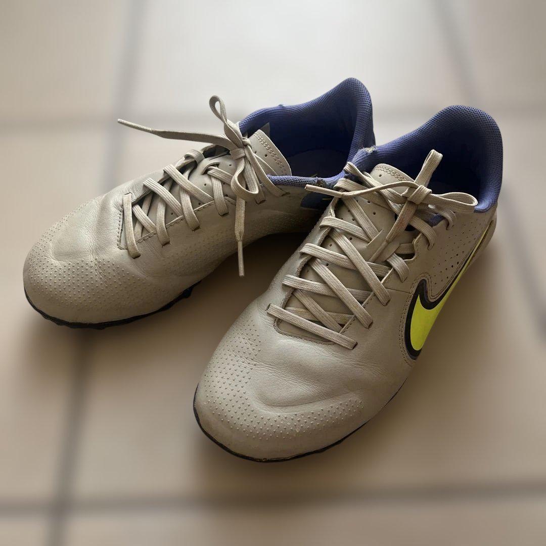 NIKE TIEMPO サッカーシューズ グレー/イエロー Nike Tiempo サッカートレーニングシューズ グレー/イエロー24cm