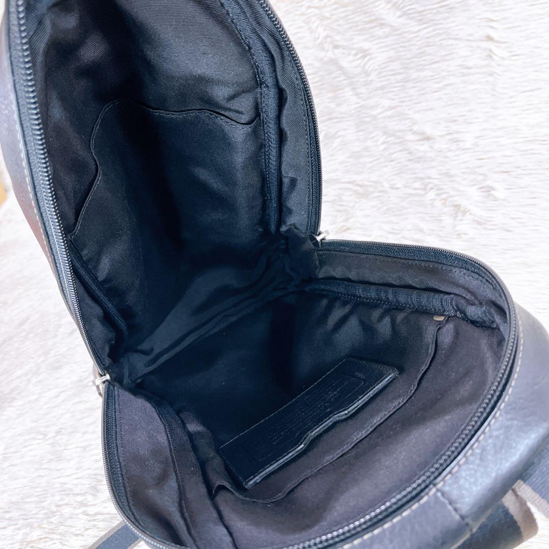 スリングバッグ