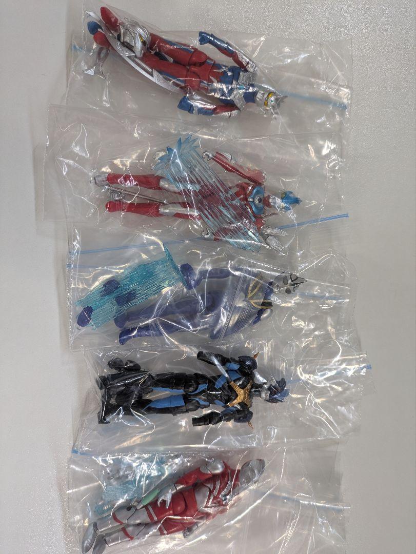 ９*e様 ウルトラマン 超動、超動αシリーズ フィギュア ５５体＋拡張パーツセッ
