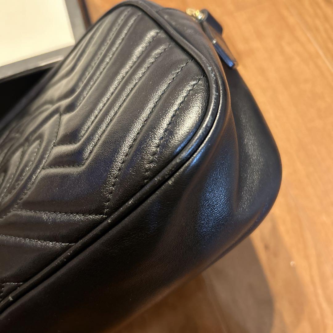 GUCCI ショルダーバッグ 黒 レザー