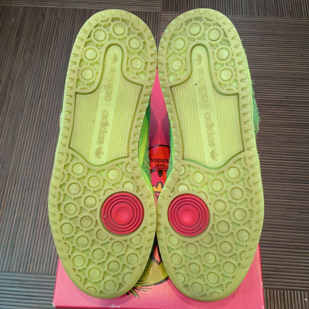 アディダス フォーラム ロー ザ グリンチ 23.5センチ