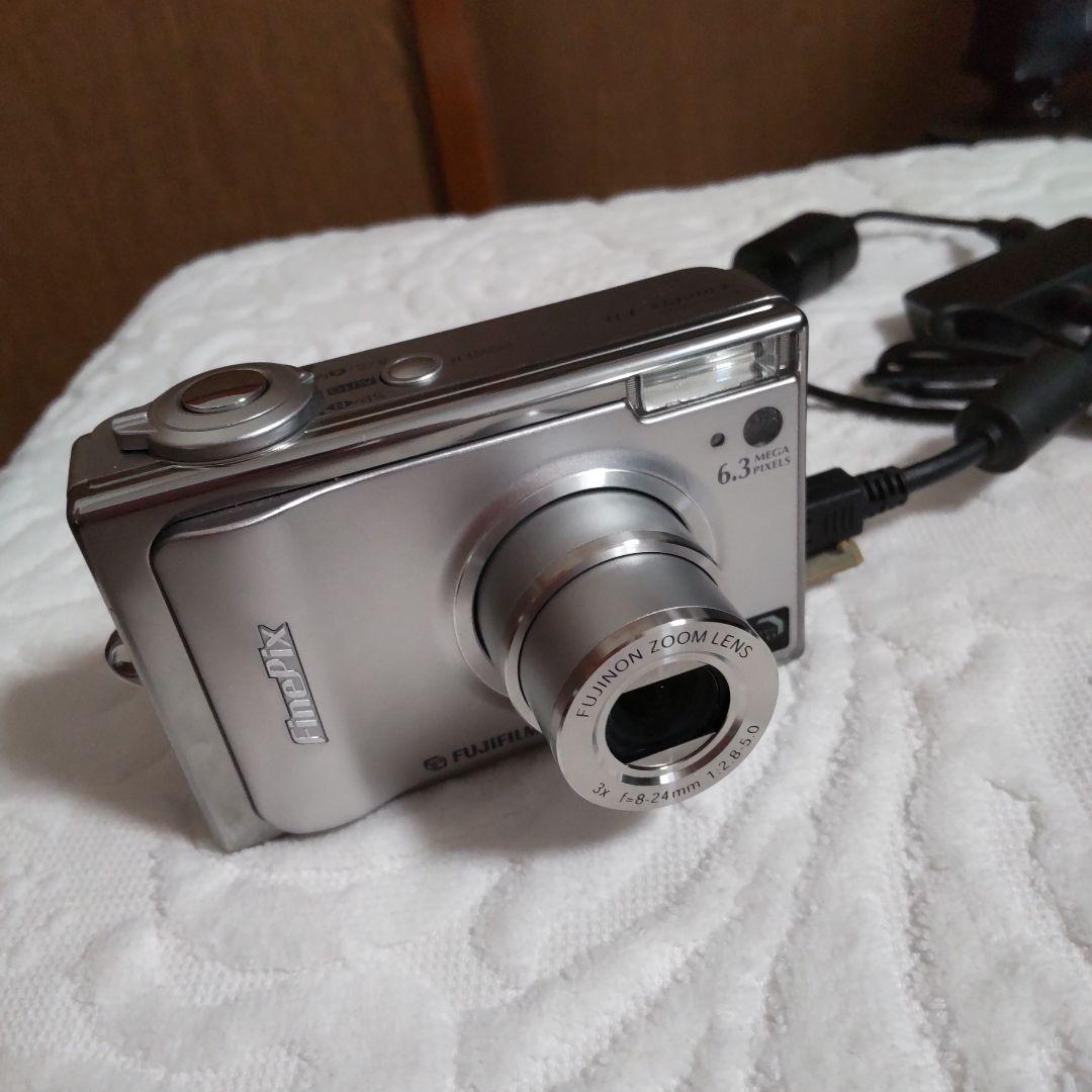 FinePix F11