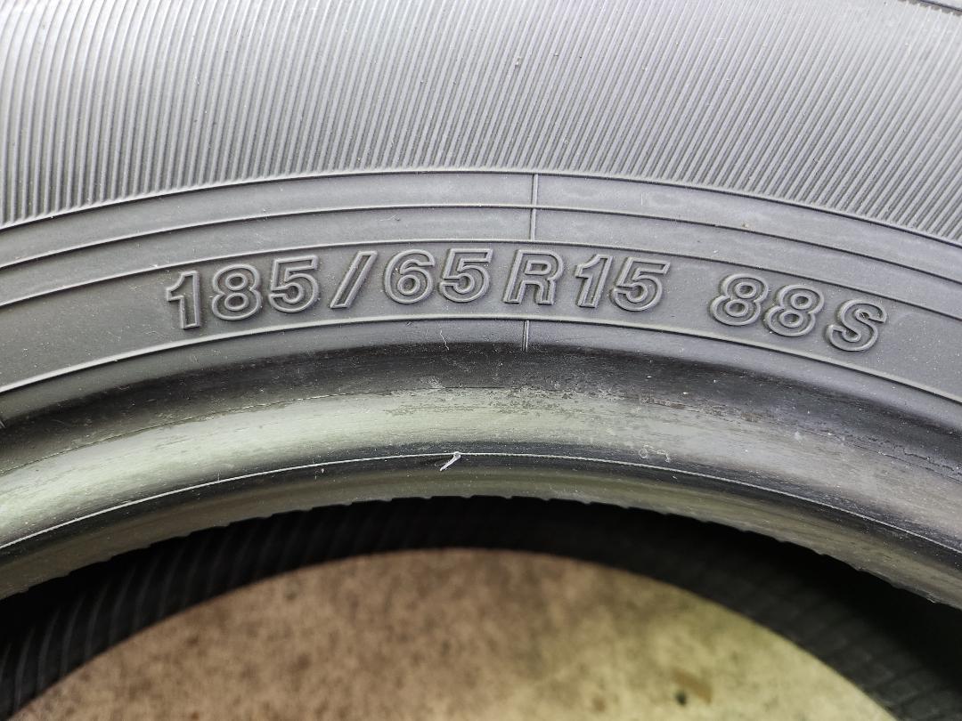 送料込☆2022年製 ヨコハマタイヤ 185/65R15 日本製☆4本
