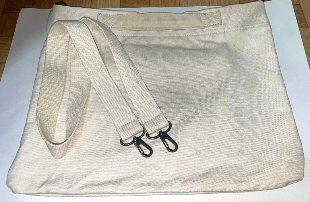 ヒグチユウコ ボリス雑貨店 初期 サコッシュ 看板柄 ヒグチユウコ ボリス雑貨店 初期 サコッシュ 看板柄