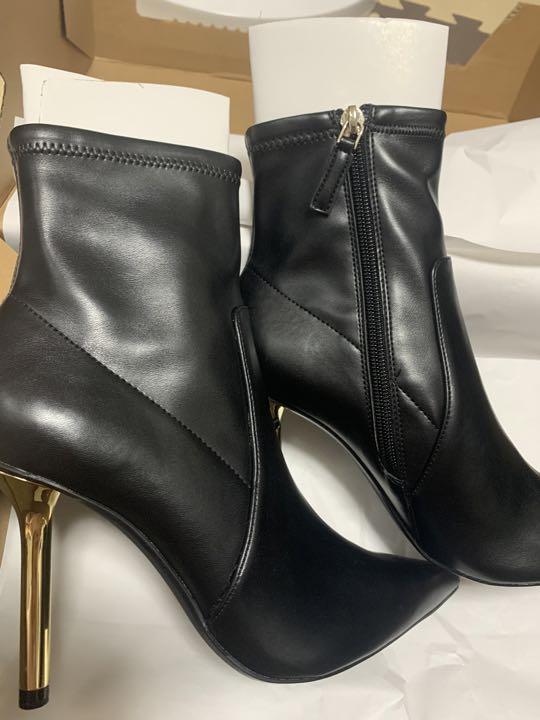 ZARA ザラ ♡ 37 ブーツ ショートブーツ ブーティー - メルカリ ZARA ザラ ♡ 37 ブーツ ショートブーツ ブーティー - メルカリ