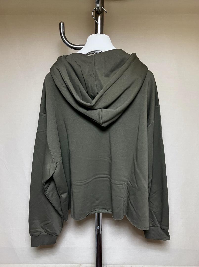 新品 S 24aw メゾン マルジェラ MM6 ブランドロゴパーカー 17671