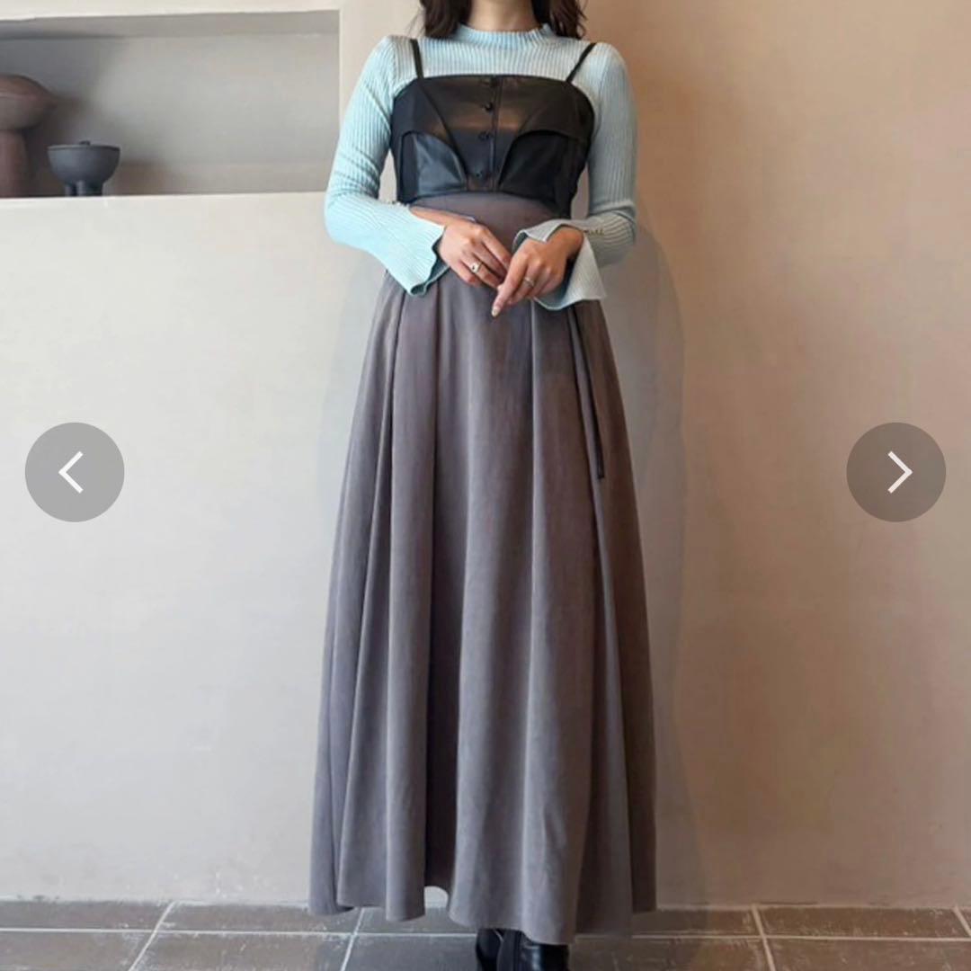 フェイクレザービスチェドッキングキャミワンピース