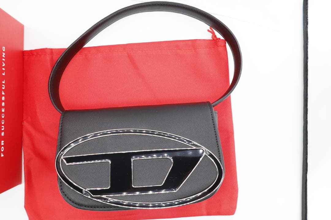 DIESEL メッセンジャーバッグ 黒 ハンドバッグ　　ショルダーバッグ