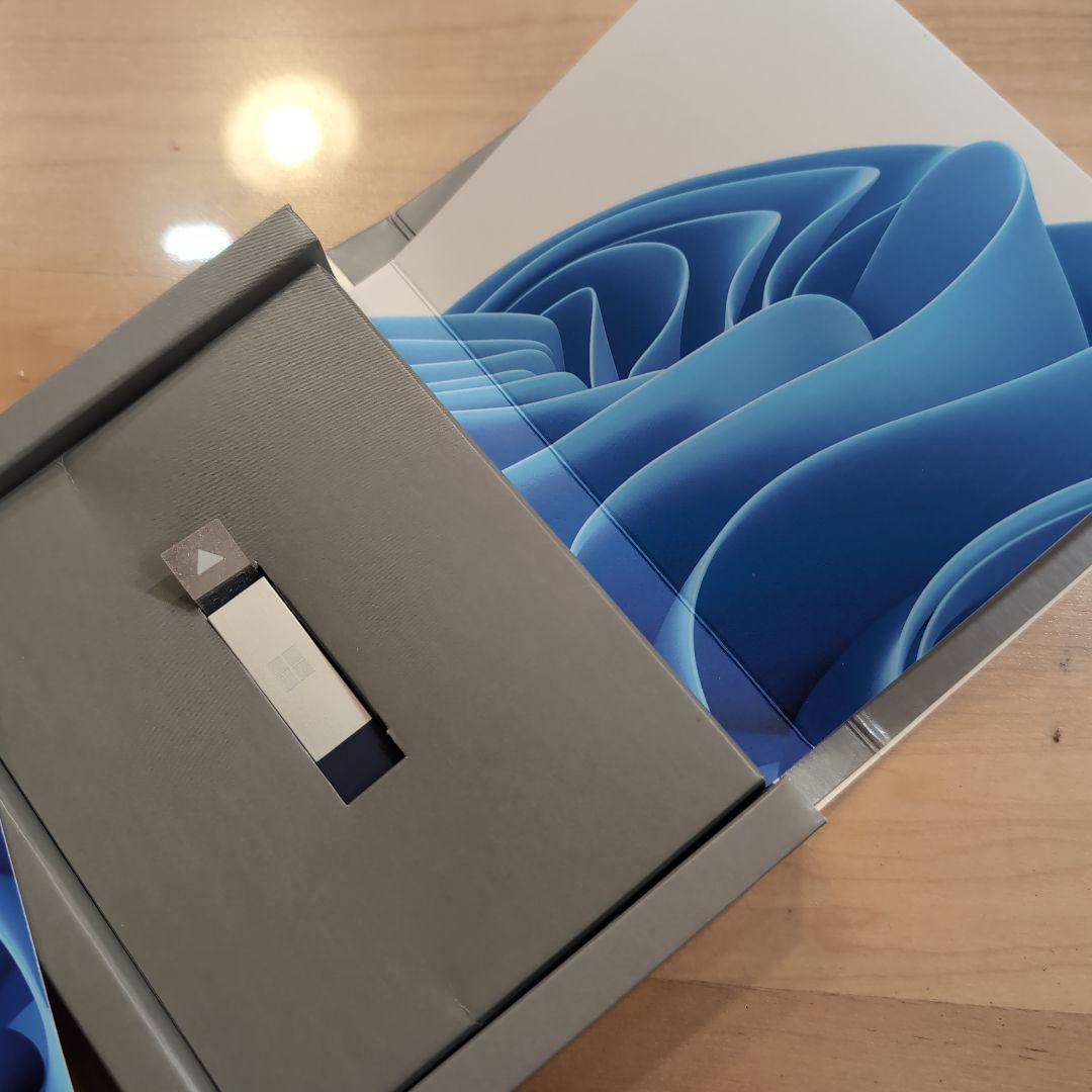 美品 Windows 11 Home パッケージ版