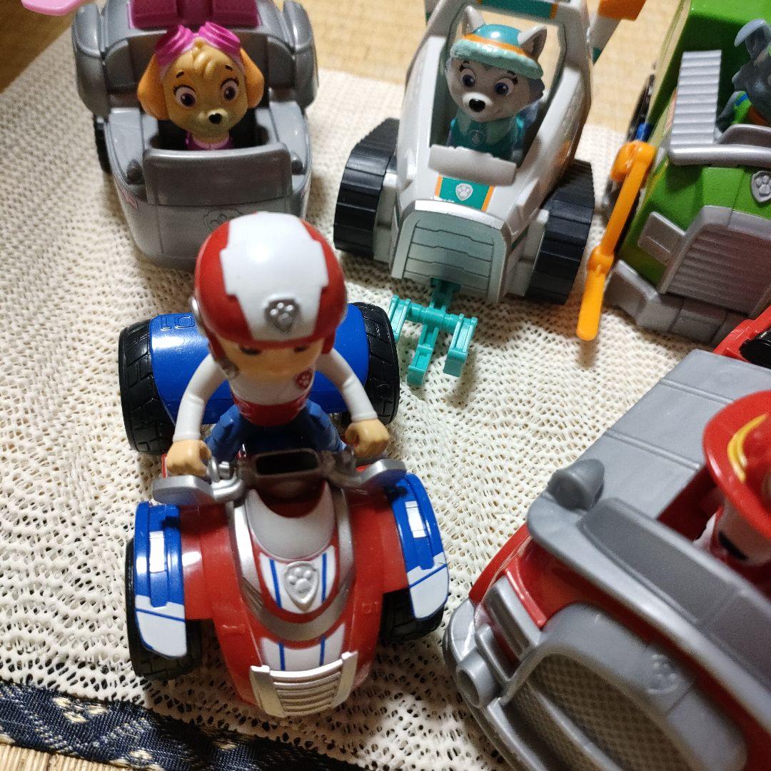 パウパトロール☆車両とフィギュアセット　おもちゃ　まとめ売り パウパトロール おもちゃ まとめ売り - メルカリ