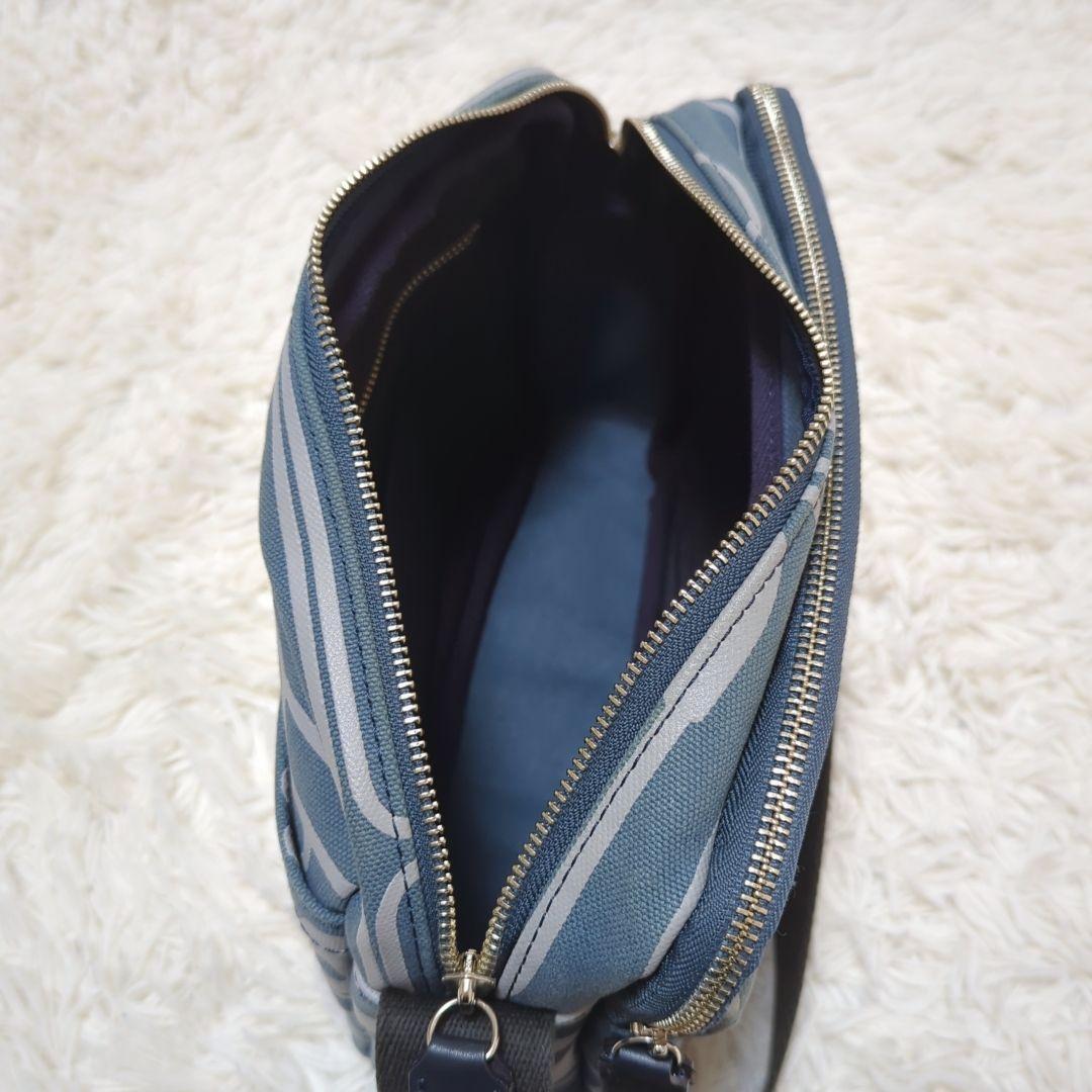 美品 ヴィヴィアンウエストウッド オーブ タグス TAGS ショルダーバッグ