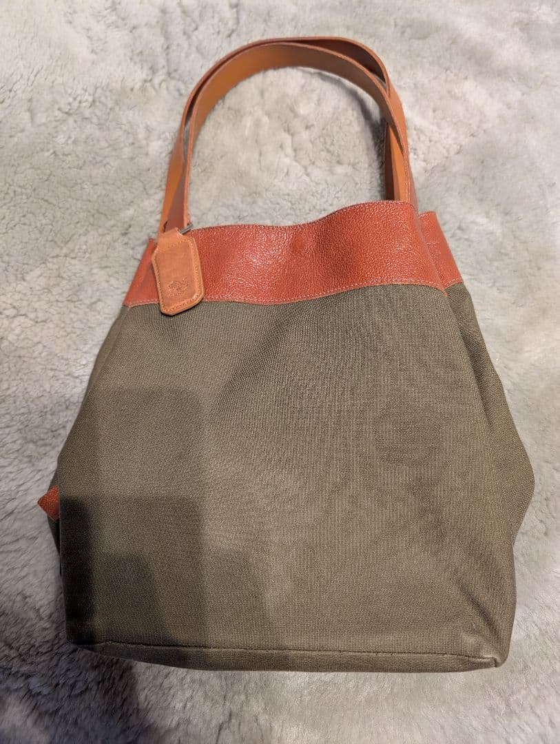 イルビゾンテ　オリーブ✕赤茶　トートバッグ　Ｉｌ BISONTE