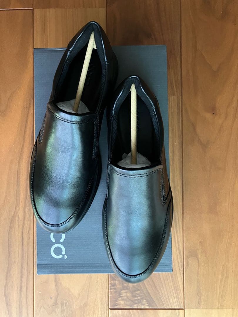 ①【新品】【未使用】革靴　ECCOエコー アクエット M＋②KIWI靴磨きセット