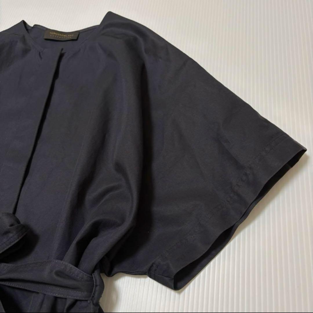 《トゥモローランドコレクション》 コットンギャバジン ベルテッドシャツ