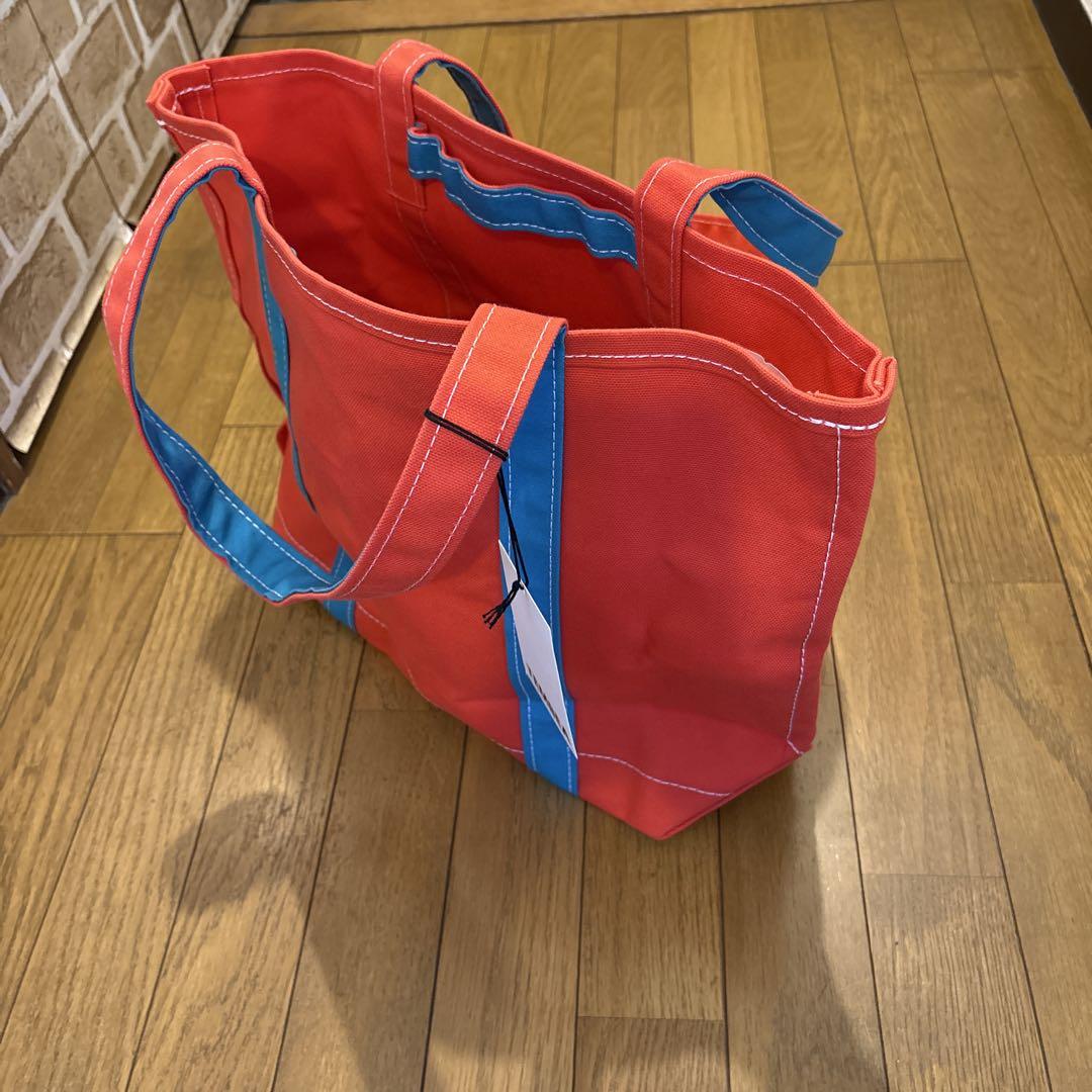 TEMBEA Baguette Tote レッド/ブルー TEMBEA Baguette Tote レッド/ブルー