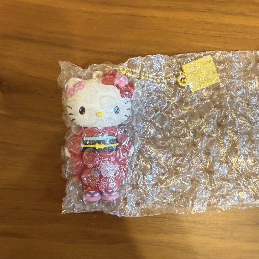 ハローキティ展 シークレットマスコットチャームA 着物 - メルカリ