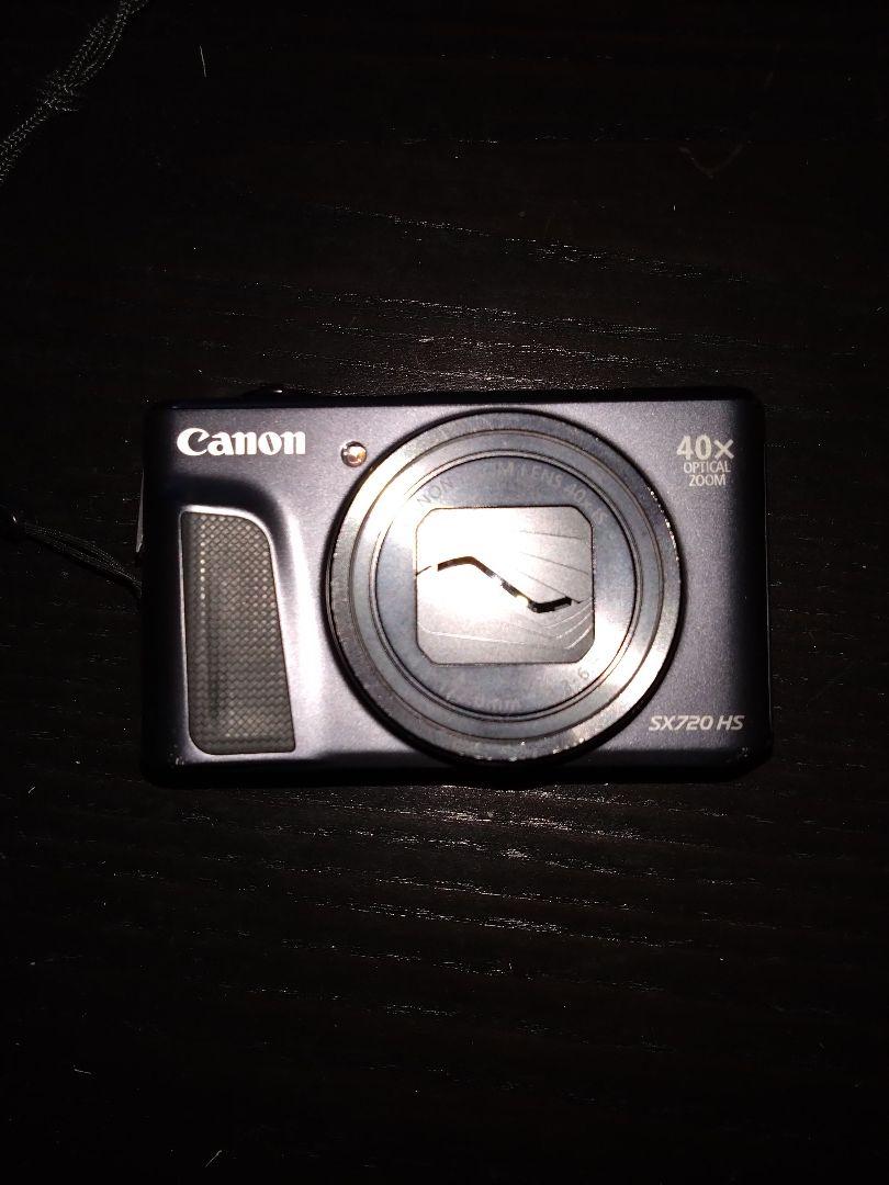 Canon PowerShot SX720 HS