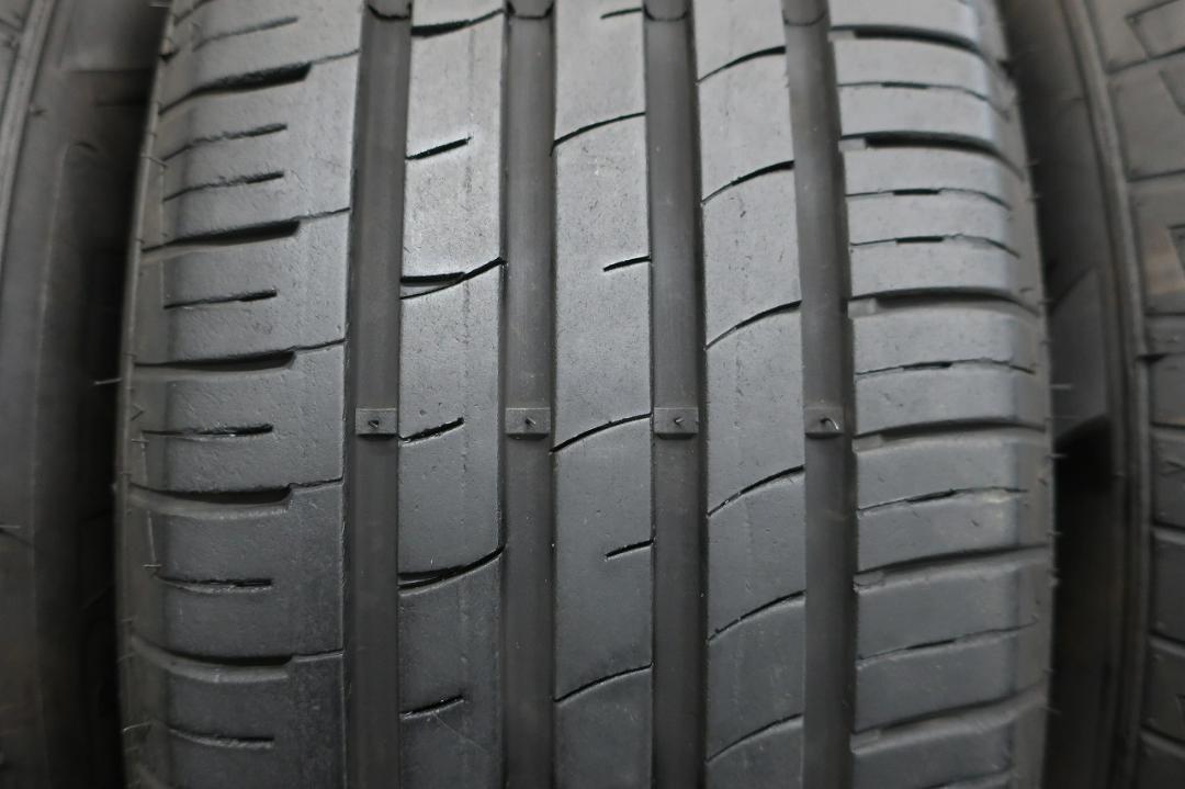 Yuichiro Shimoda様送料込　ミネルバ　F209　215/60R16