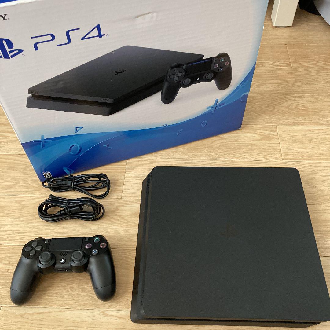 PlayStation®4 ジェット・ブラック 1TB CUH-2000BB01