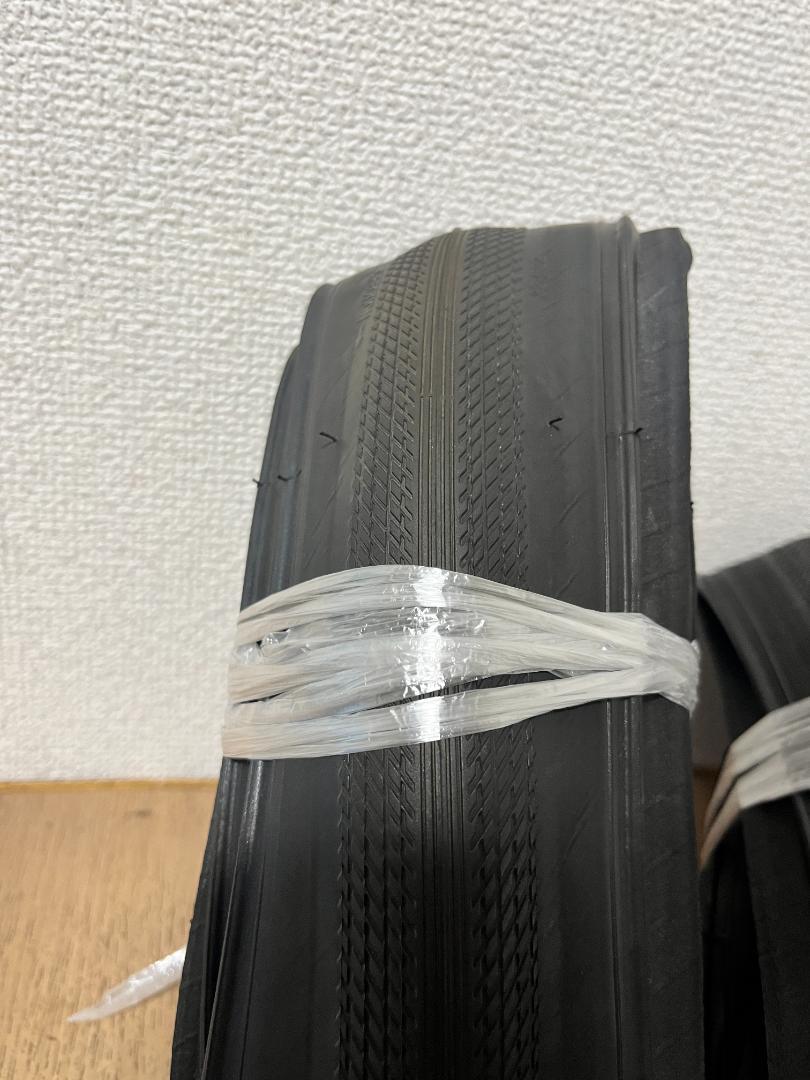 GIANT GAVIA FONDO チューブレスタイヤ 32C　×４本セット