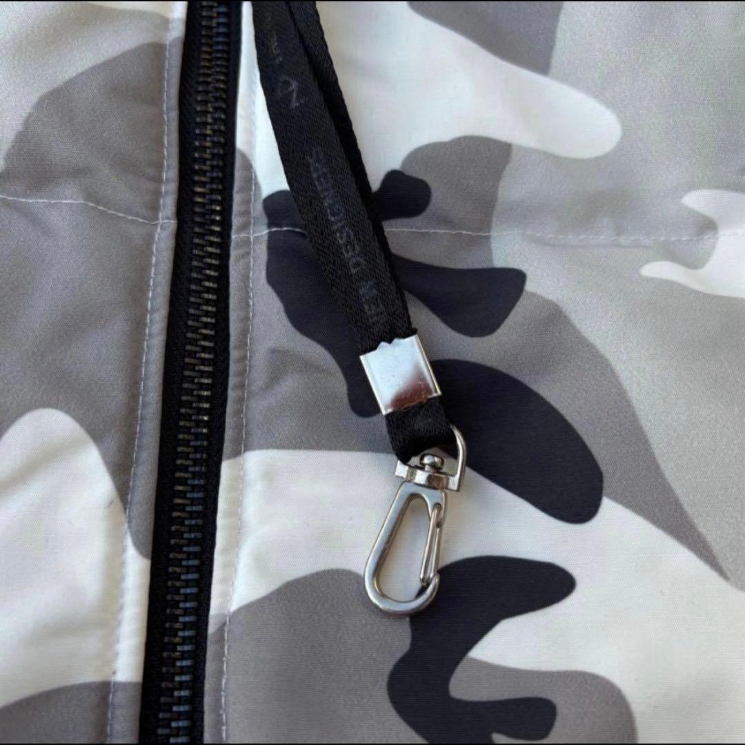 リバーシブル★THE NEW DESIGNERS カモフラ ダウンジャケット M リバーシブル★THE NEW DESIGNERS カモフラ ダウンジャケット M